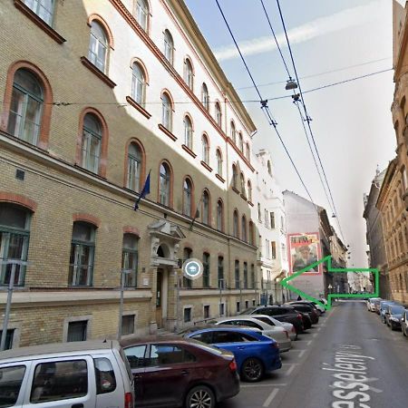Lovely Apartment Close To Synagogue And Szimpla Garden Budapest Exterior photo